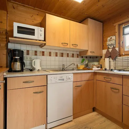 Ferienhaus-gerdi Schwarz (Mecklenburgische Seenplatte)