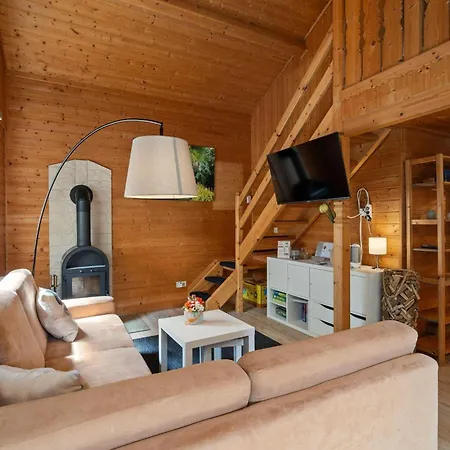 Ferienhaus-gerdi Schwarz (Mecklenburgische Seenplatte)